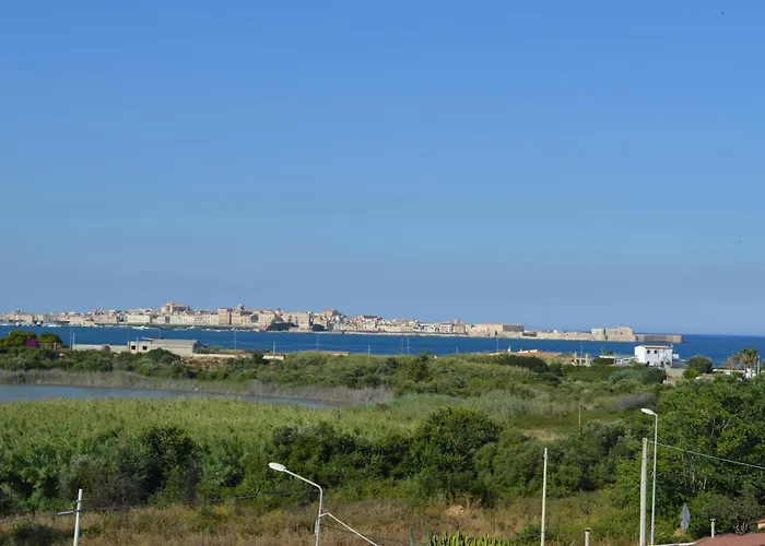 Il Faro شقة سيراكوزا
